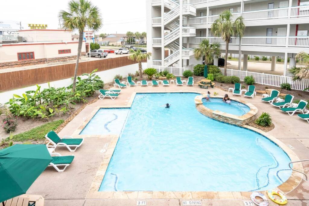 Gypsea Blu Beach Condo Steps To The Beach Galveston Dış mekan fotoğraf