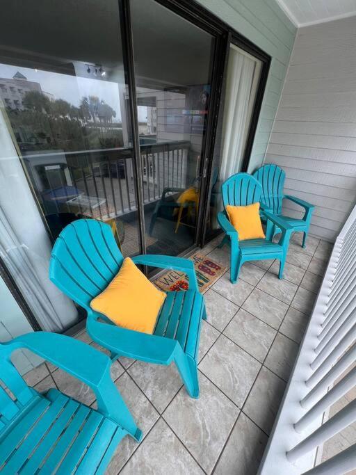 Gypsea Blu Beach Condo Steps To The Beach Galveston Dış mekan fotoğraf